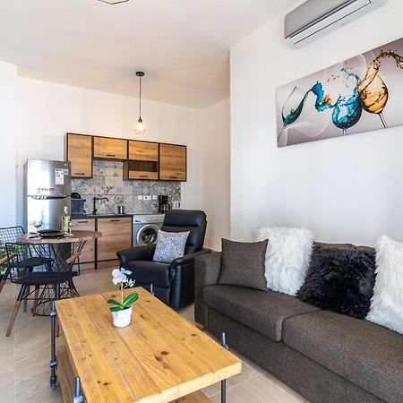 Nala - 2 Bedroom Apartment In Ларнака Екстериор снимка