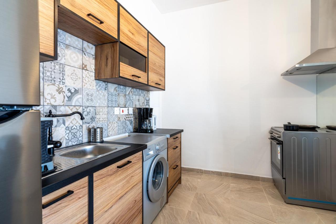 Nala - 2 Bedroom Apartment In Ларнака Екстериор снимка